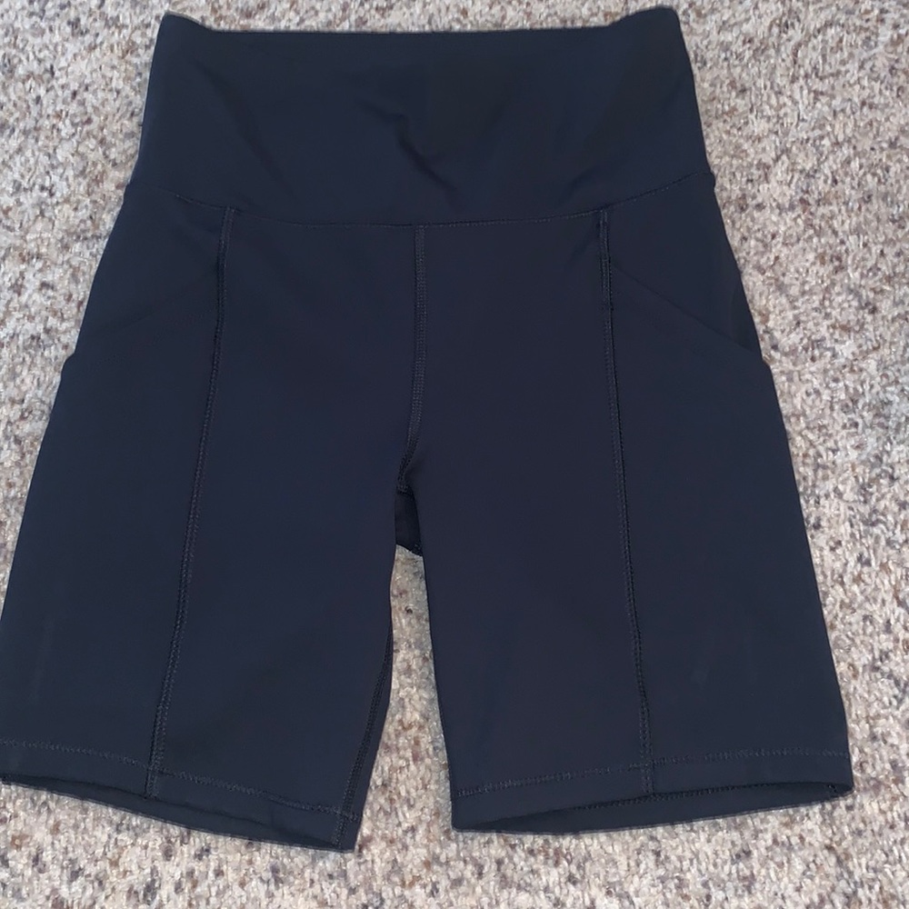 biker shorts
